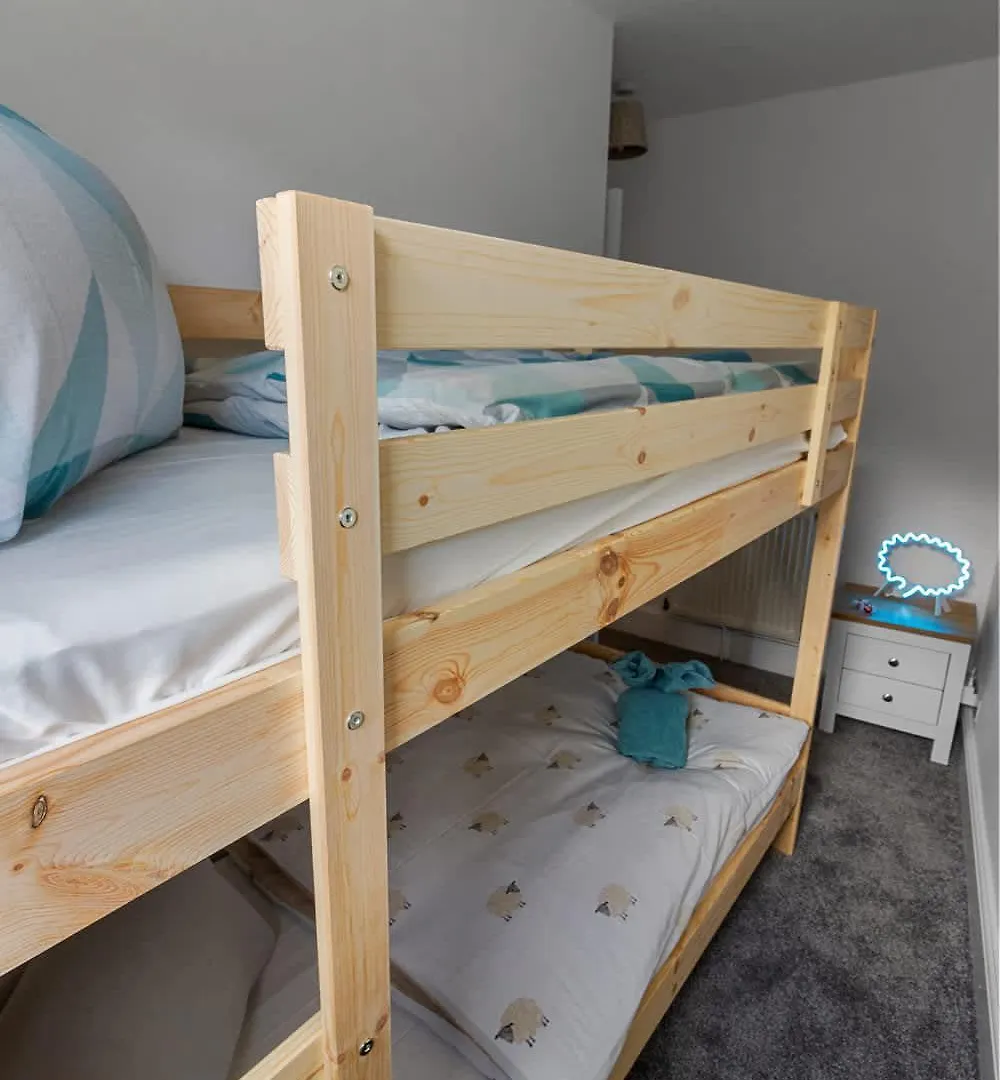 River Exe Hideaway - Balcony Over The River إكزيتر